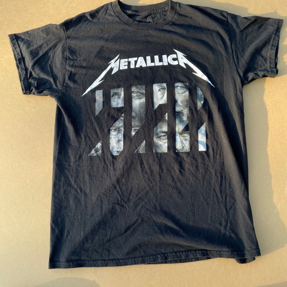 Metallica M72 World Tour T-Shirt Mens M Black Excellent 2023 Concert Graphic